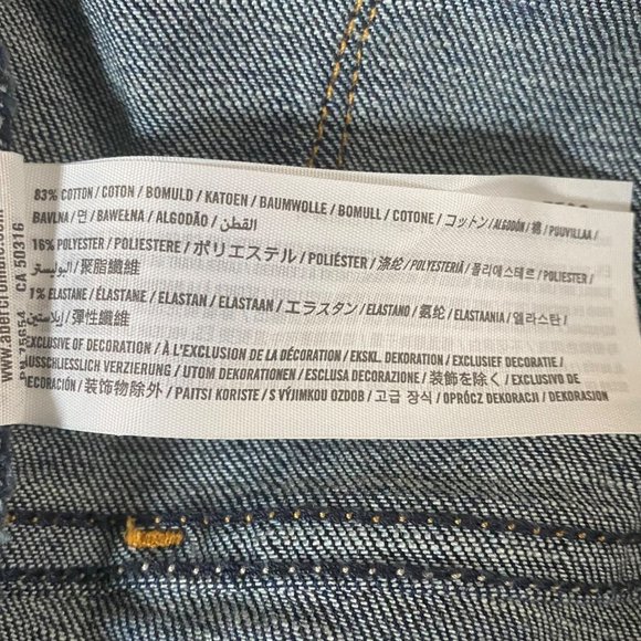 Abercrombie & Fitch Jean Shorts Women's Size 27 Dark Wash Denim Cut-Offs - Picture 11 of 12